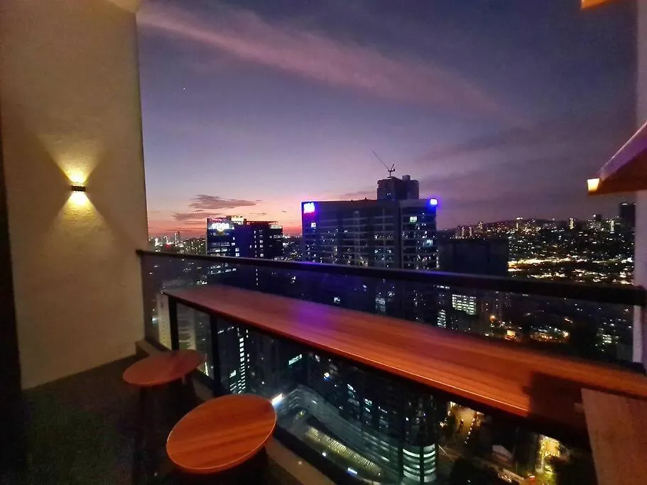 Skyview Studio, Est Bangsar, High View For 2 location